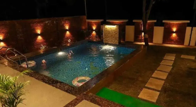Glitz by Revansh Rooms-Alibaug Sea
