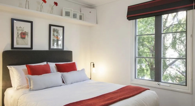 Boutique Stays - Wellington Mews, Забронировать Бутик-отель Бизнес-отели Мельбурна, рядом с Epworth Freemasons Hospital, 4* 5*