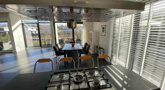 Коттедж Holiday Home in Harderwijk near Serene Lake