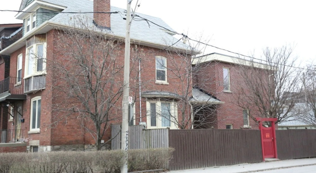 Elegant Suite at 700 Bathurst