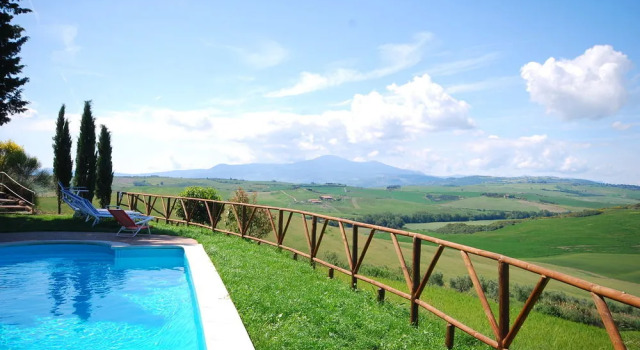 Biancospino, Book Hotel Hoteller i Val d'Orcia med parkering, Parkering