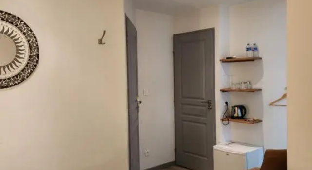 Номер Standard Chambres privées à Hautvillers, berceau du champagne avec salle de bain et toilettes incluses