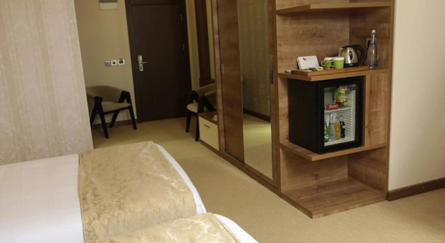 La Vie Suite Hotel