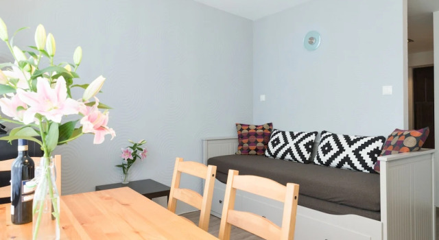 Apartament Srodmiescie by City Quality, Забронировать Апартаменты/квартира Отели Варшавы с парковкой, рядом с ОРКО Тауэр, Парковка