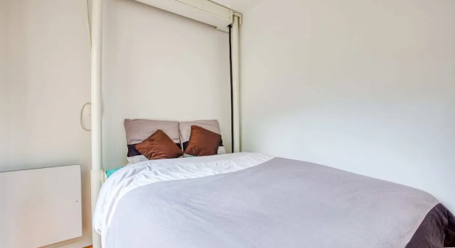 Nice Apartment With Terrace in Charenton, Забронировать Апартаменты/квартира Шарантон-ле-Пон 12-й округ: Берси