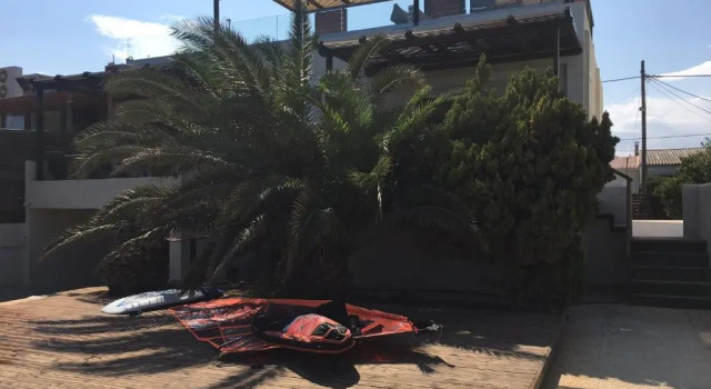 Athens windsurfing, Artemida Loutsa, Seaside Apartment
