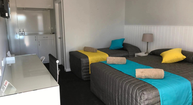 Oasis Motel, Buchen Sie Motel Cobar New South Wales