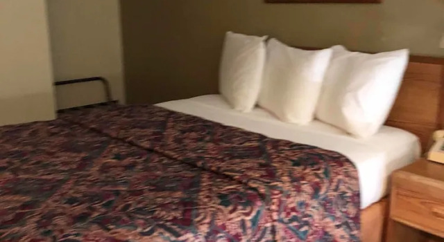 Люкс Value Host Motor Inn