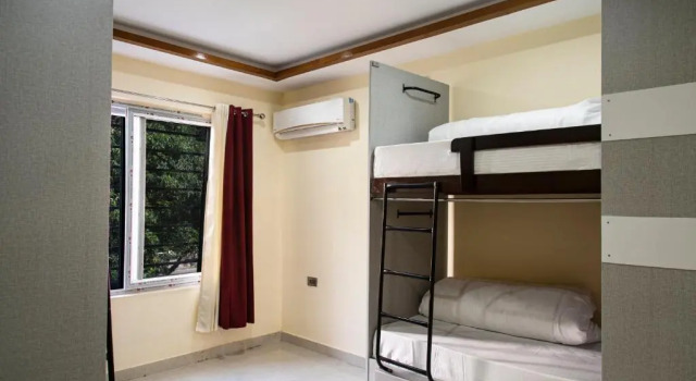 Urban Nomads Laxman Jhula Rishikesh Colive Cowork, Book Hotel Billige hoteller i Rishikesh