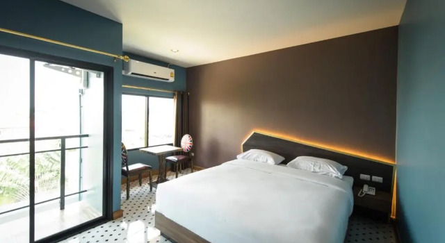Двухместный номер Standard с балконом The Feeling Hotel
