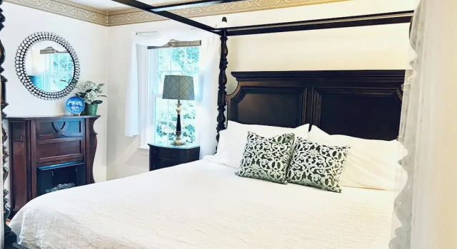 Colonial Gardens, 예약 베드 앤드 브렉퍼스트 윌리엄즈버그 버지니아