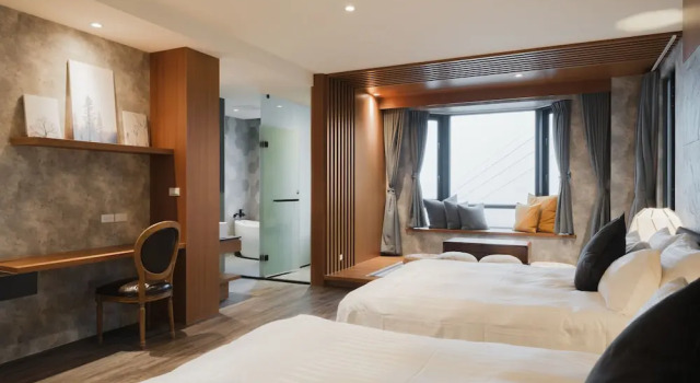 Четырёхместный номер Comfort Florence Resort Villa