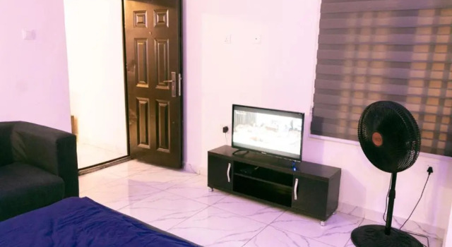 Comfortable One Bedroom Apartment, Prenota Appartamento Hotel a Obio-Akp con parcheggio, Parcheggio