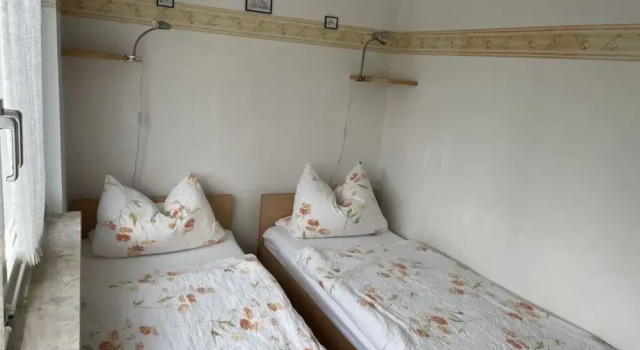 Inviting Apartment Near Beach