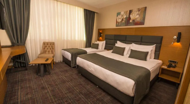 Номер Luxury New Garden Hotel
