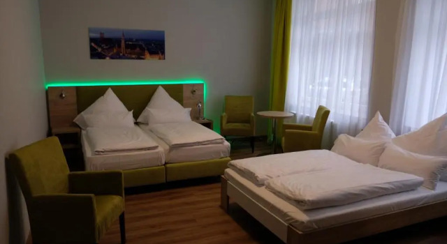 Четырёхместный номер Comfort Minx - CityHotels