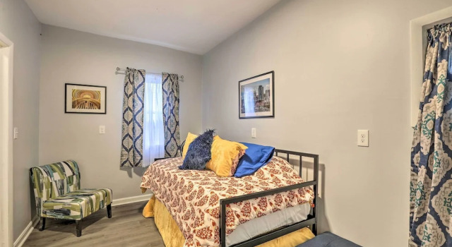 Pet-friendly Pad w/ Fire Pit ~ 5 Mi to Cincy!