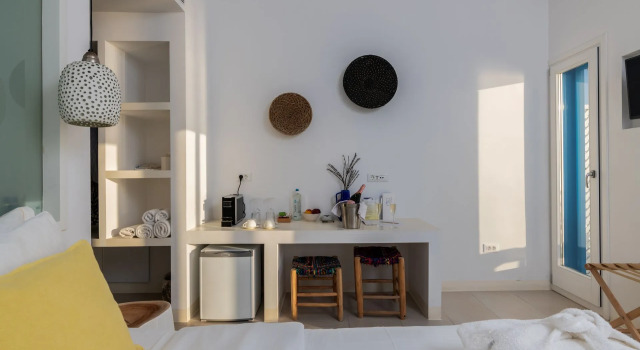 Люкс с видом на море Bluetopia Suites