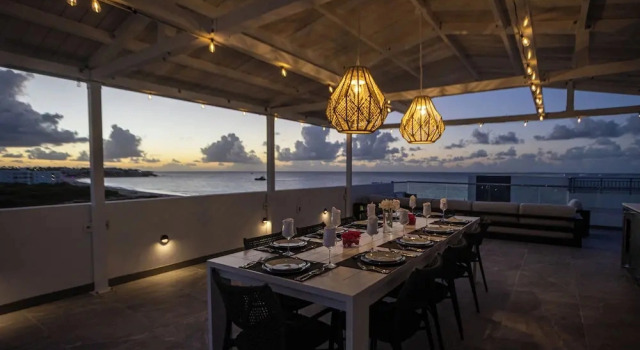 Camera Standard 3 camere attico con parziale vista sull'oceano Tranquility Beach Anguilla Resort