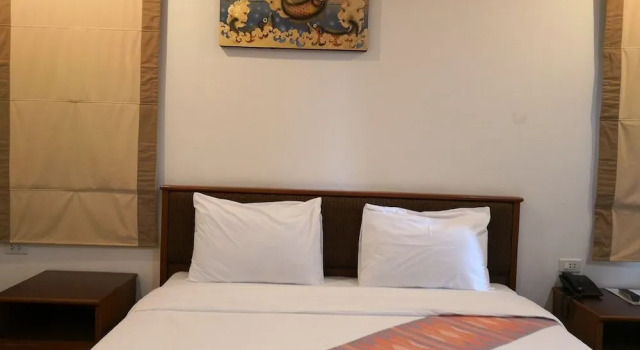Baan Worachan Hotel