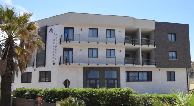 Albachiara Residence, Prenota Hotel Hotel e alloggi a Chieuti, Hotel