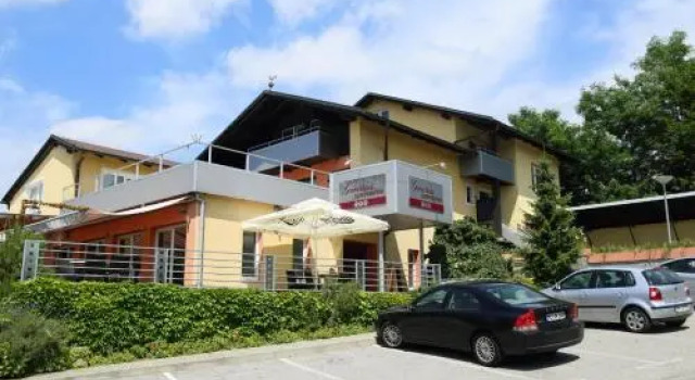 Sobe Grabar, Rezervovat Hotel Ptuj Podravje, poblíž Ptuj Golf Course