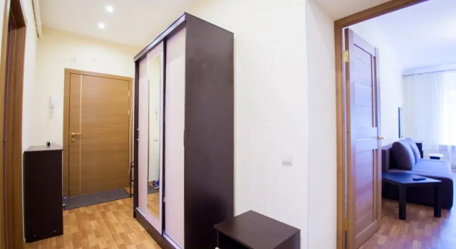 Apartamentyi Na Sedova, Забронировать Отель Невский район Санкт-Петербург, рядом с Ломоносовская