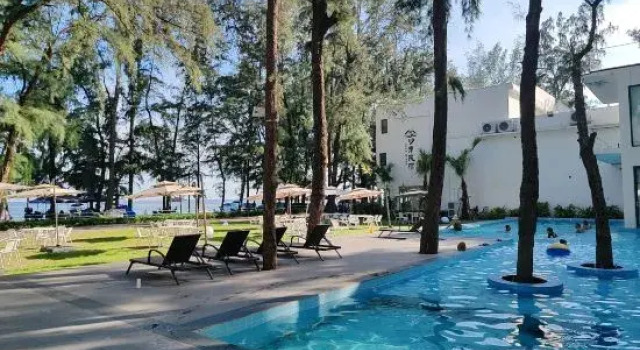 Wanwei Xi'an Seaview Homestay, Rezerwuj Hotel Hotele w Fangchenggang z basenem, Basen