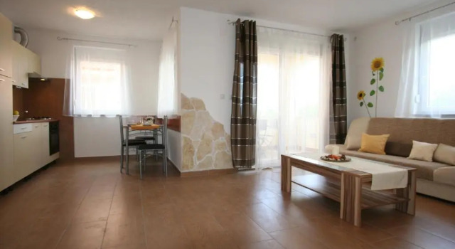 Apartments Lili, Buchen Sie Ferienwohnung Polje Insel Krk