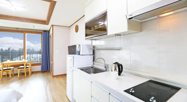 Студия c 1 комнатой Jeju DK House Pension