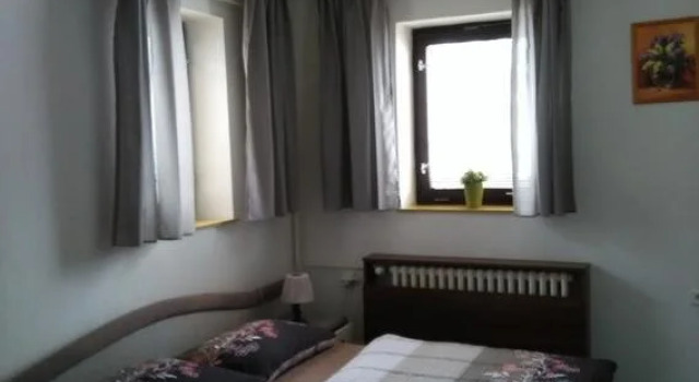 Penzion Rozárka, Rezerwuj Hotel Hotele w Kraj hradecki z parkingiem, Parking