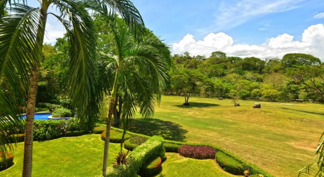 Апартаменты Stay In CR Los Sueños Condos