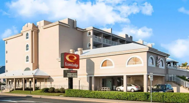 Двухместный номер Standard с балконом и с частичным видом на океан Quality Inn & Suites Ocean City Fenwick