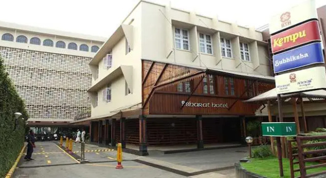 Номер Standard Bharat Hotel