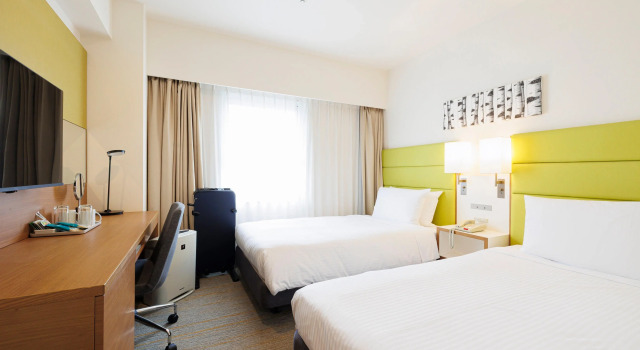 ANA Holiday Inn Sapporo Susukino by IHG, Забронировать Отель Отели Саппоро с парковкой, рядом с Станция метро Odori, Парковка