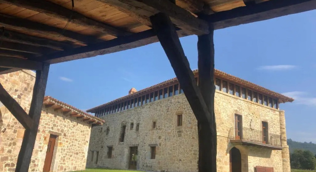 Casa rural Alvarado, Забронировать Отель Отели Секадура с парковкой, Парковка