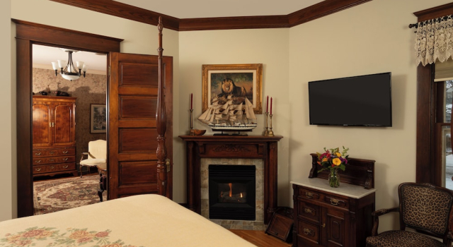Люкс Luxury Inn of Saugatuck
