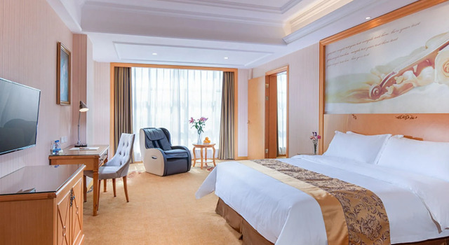 Люкс Executive Vienna International Hotel Yangjiang Jiangcheng District Government Brach