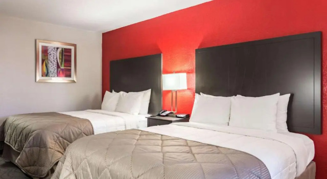 Номер Standard Clarion Inn & Suites Russellville I-40