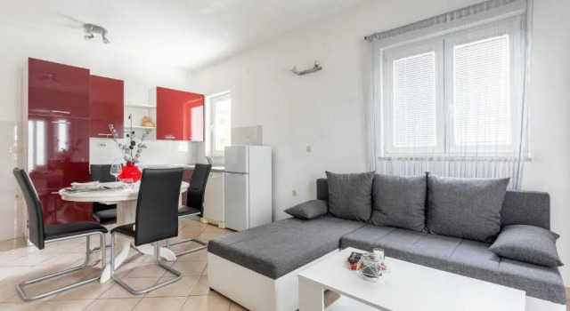 Апартаменты Apartments Dobrila