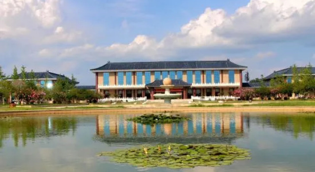 Zhongxiang Kaiden Business Hotel, Prenota Hotel Zhongxiang Hubei