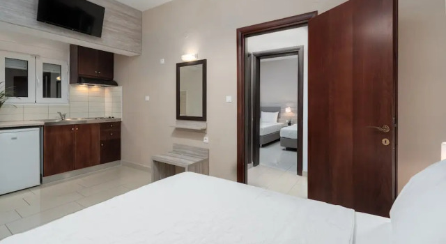 Семейный номер Standard с 2 комнатами Hotel Grekas