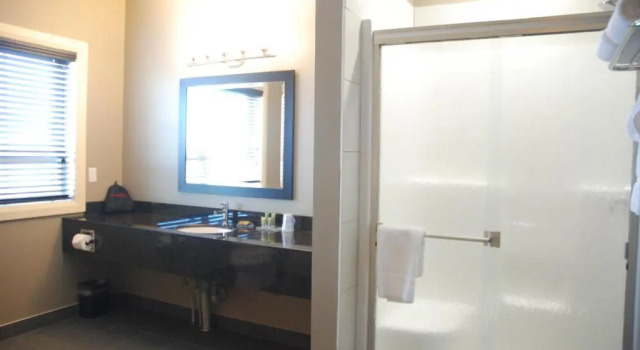 Люкс с 2 комнатами Best Western PLUS Fort Saskatchewan Inn & Suites
