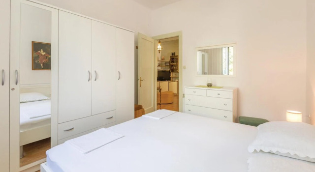 Nice Home in Makarska With Wifi and 2 Bedrooms, Забронировать Отель Макарска Biokovo Nature Park, рядом с Францисканский монастырь