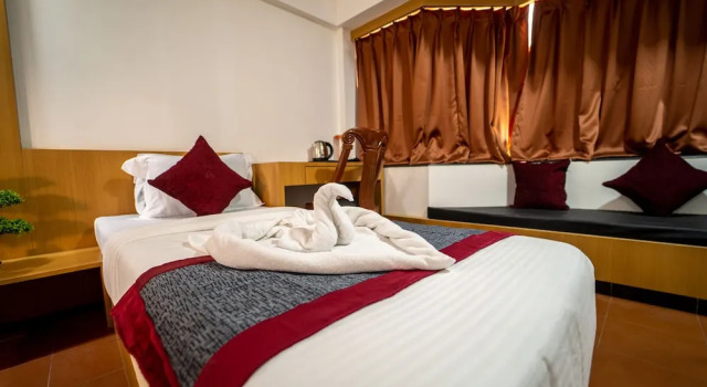 Трёхместный семейный номер Standard Hotel Kewal