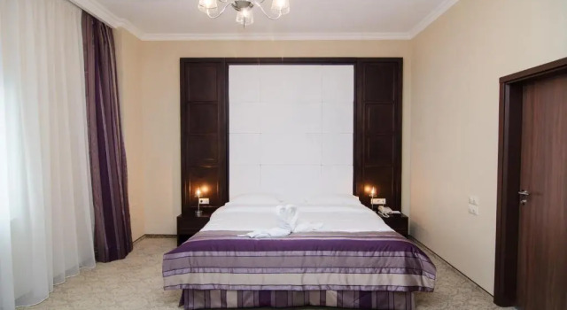 Люкс Presidential Central Plaza Hotel