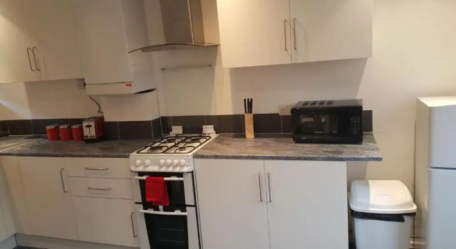 Vetrelax Basildon Newly refurbished 3bed House, Rezervați Hotel-apartament Apart-hoteluri în Basildon, Hotel-apartament