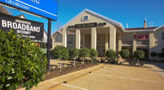 Люкс Albury Georgian Motel & Suites
