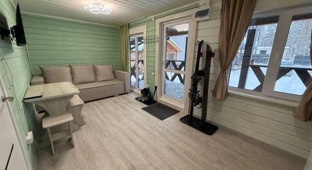 Gornaya Gavan Derevyannyy dom 1 etazh, Prenota Casa vacanze Hotel a Repubblica dell'Altaj con parcheggio, Parcheggio