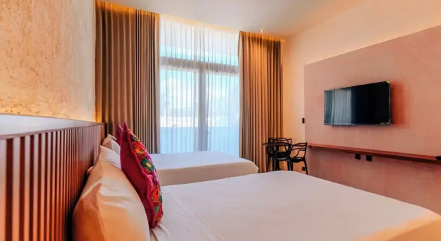 Четырёхместный номер Deluxe с видом на сад Casa Oneiro Hotel Boutique & Suites